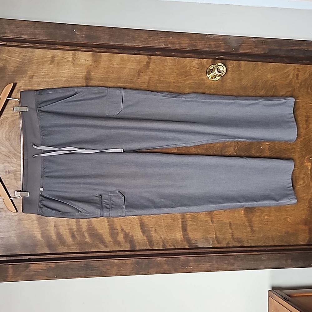 Figs womens large pants.